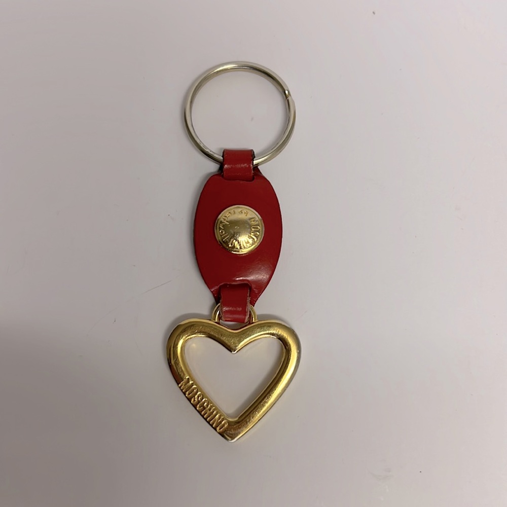MOSCHINO heart and red leather keychain